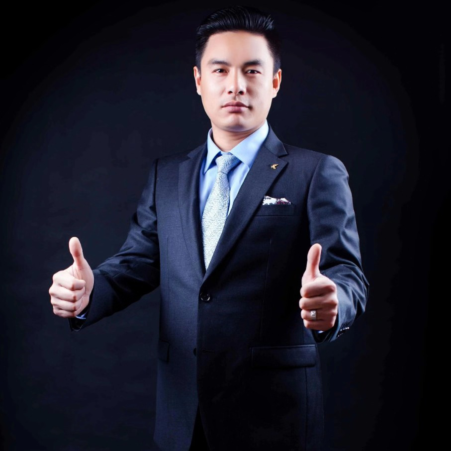 陳新 宏宇門(mén)窗總經(jīng)理丨企業(yè)家專(zhuān)訪：心有多大，舞臺(tái)就有多大